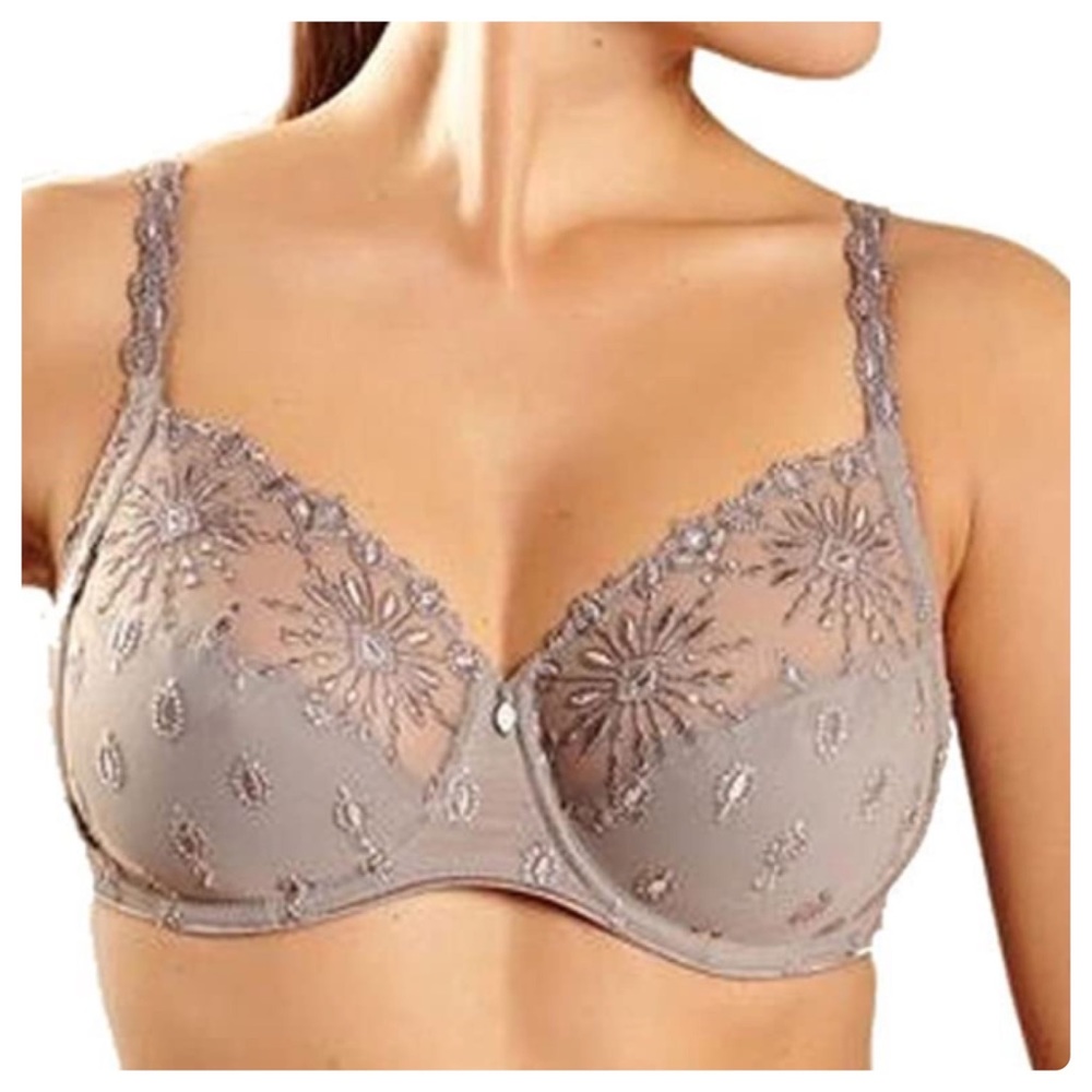 Chantelle Vendome Lace Minimizer